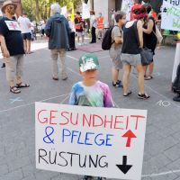 Demo gegen Schließung der Krankenpflegeschule Groß-Sand, 11.08.2020